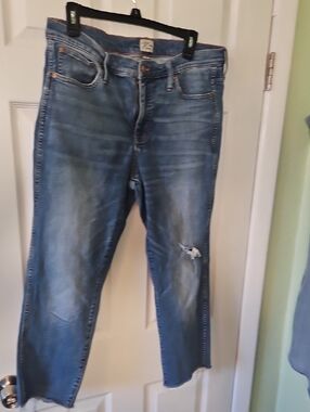 J. Crew Women s Washed Blue Cropped Jeans with Knee Distress